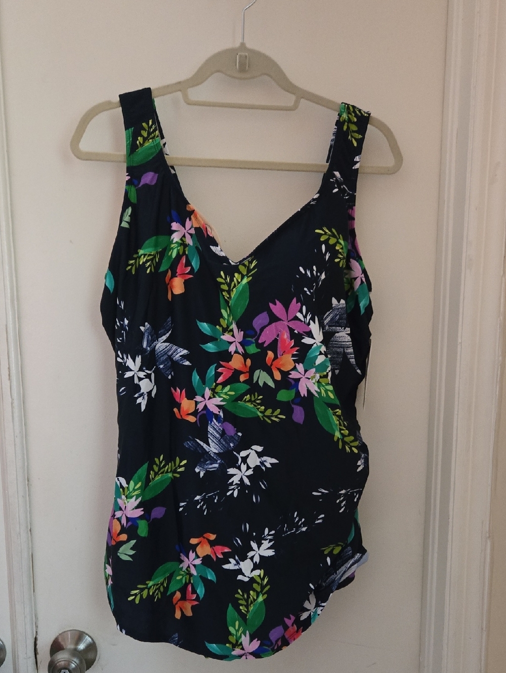 CLEARANCE!  "Swimsuits For All" Floral V-Neck Multicolor  1-Piece Swimsuit